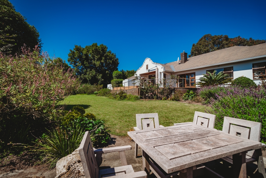 4 Bedroom Property for Sale in Dormehls Drift Western Cape